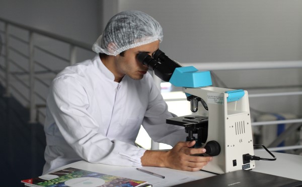 科學真能改善疫情與全球暖化？