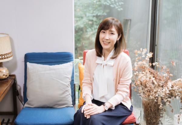 每晚陪高齡半臥床父母唱5首歌！營養學博士吳映蓉：照顧者微小的快樂時刻，就是天堂