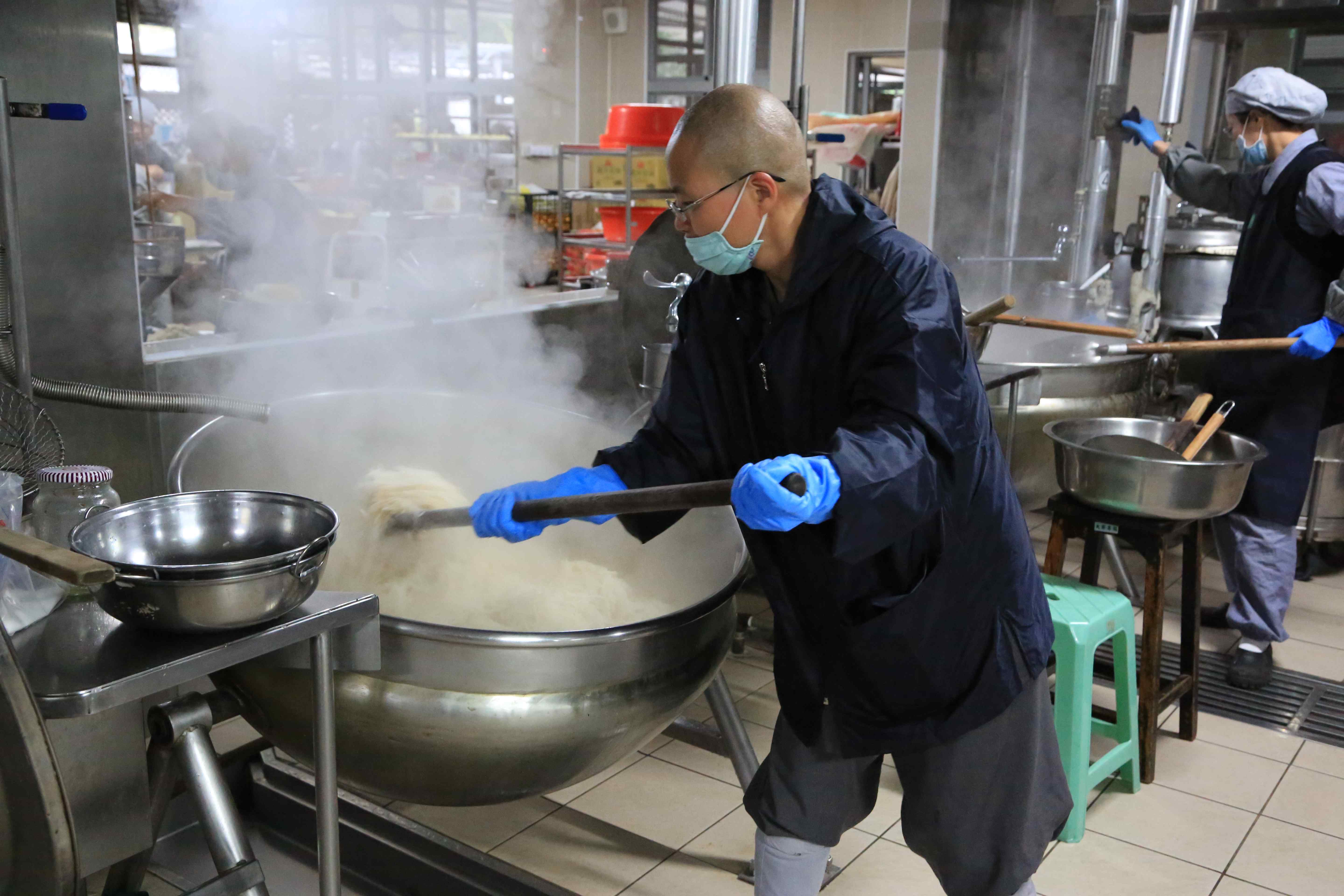 善念驅動、資通訊賦能：智邦科技創辦人黃安捷專文推薦，看見花蓮慈濟醫院如何守護美麗卻多磨難的東臺灣