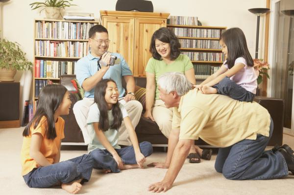 黃越綏：孩子結婚了，該規定他們固定回家看父母嗎？