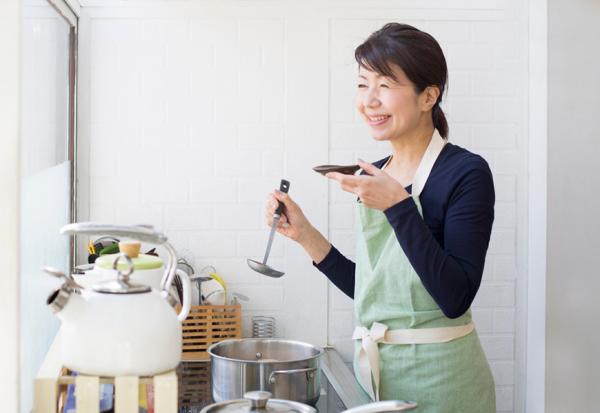 72歲全職媽媽上網賣家常菜，有成就感又多一份收入！熟齡創業，如何賺錢又不會壓力太大？