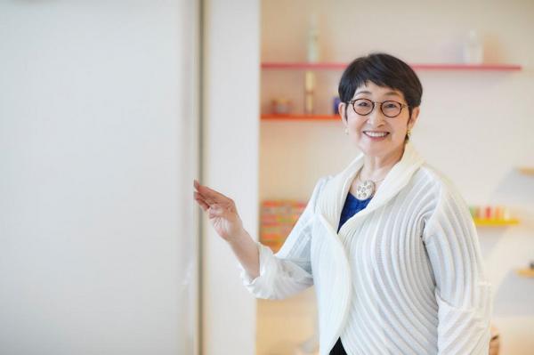 實行60年的優雅程序！85歲日本美容大師：洗臉4秘訣，皮膚和生活都汰舊換新