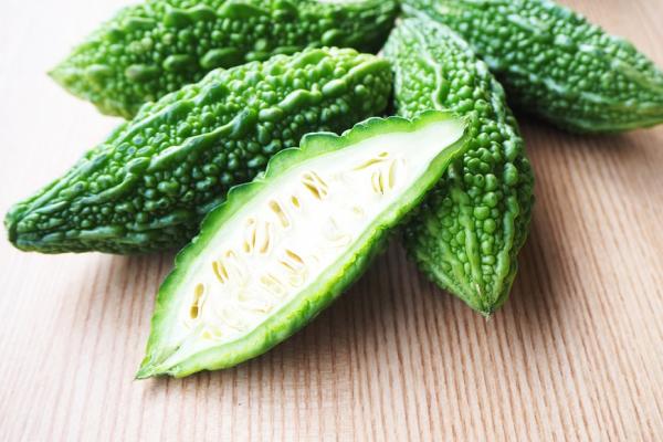 吃苦瓜抗發炎，還能改善高血糖與貧血！如何挑選與烹煮，效果最好？ 