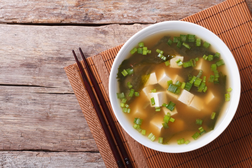 怎麼吃，打造不發胖、慢老的體質？醫師：刻意攝取4類食物，增加長壽荷爾蒙