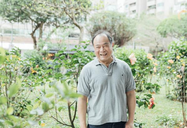 失智母親不想離開老家、排斥看護，怎麼辦？許棟樑：10年陪媽媽終老、放慢步調生活，我不遺憾