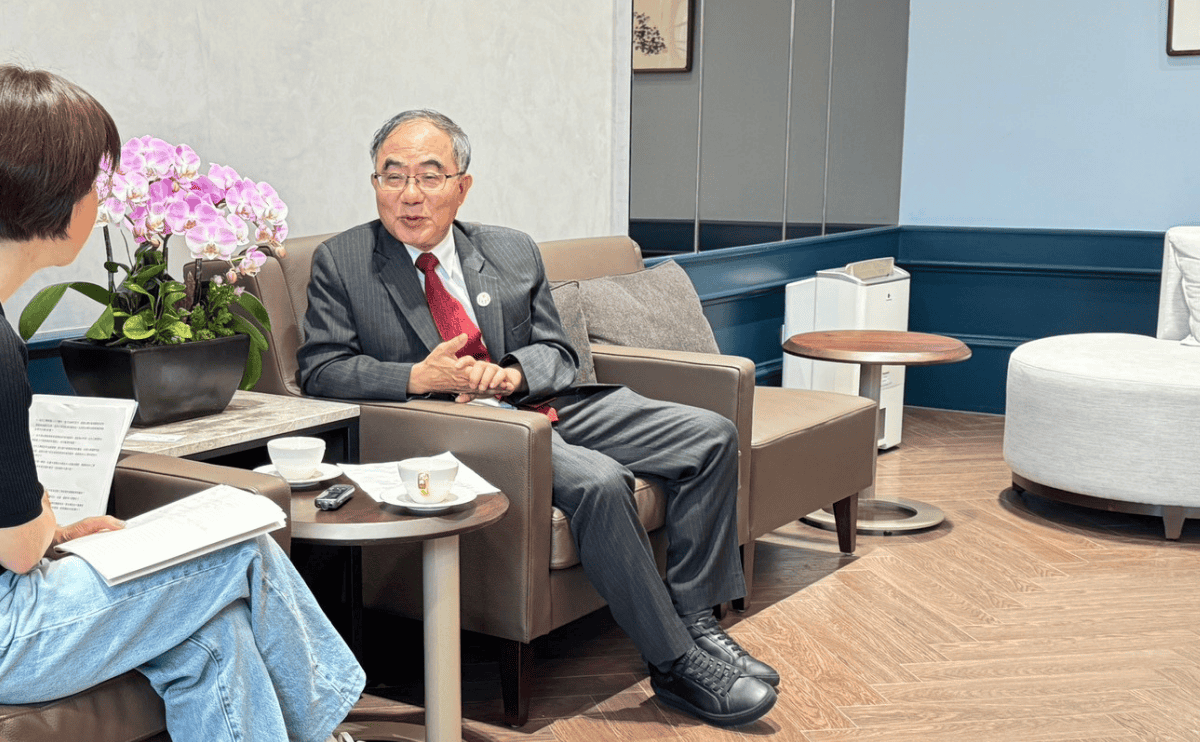 臺大校長陳文章推薦《在時代之上．與世界對話》：與世界共同成長，為國家培育人才