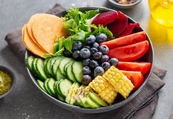 吃什麼才能防肺癌？陳晉興醫師：從天然食物攝取9類能抗氧化的營養素，不讓毒素「沾」上細胞致癌！