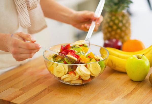 更年期盜汗、熱潮紅該吃什麼？營養師給停經婦女的9個飲食建議