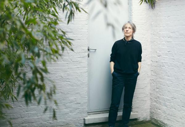 20歲穿到70歲都好看！74歲英國設計師Margaret Howell的穿衣哲學：簡約、舒適、有質感