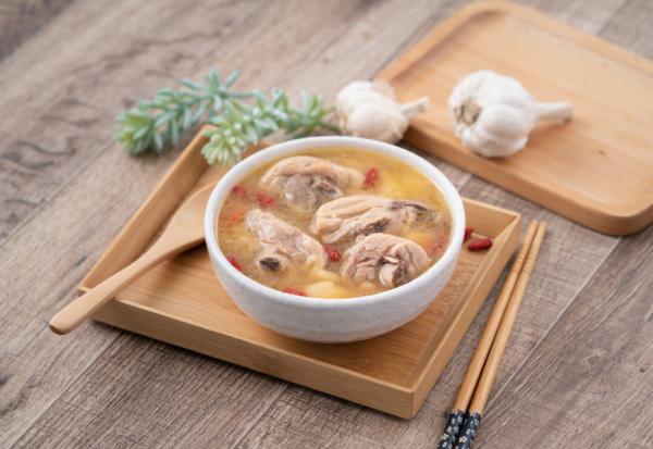 手術後吃清淡、喝魚湯不一定對！營養師黃書宜：術後飲食這樣吃，才能好得快