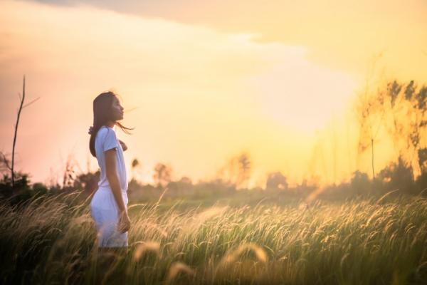 中年後面對能力的失去，如何調適？心理師艾彼：5個小練習緩和失落，放寬心