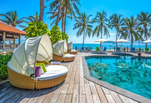 過年想出國，機票怎麼買才便宜？不用人擠人，旅費又不貴的高CP值旅遊地點有哪些？