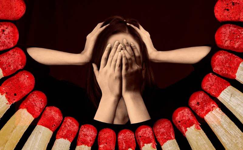 如何從「系統性羞愧」中脫身？從自我覺察做起，擁抱真實的自我｜《擺脫羞愧的練習》