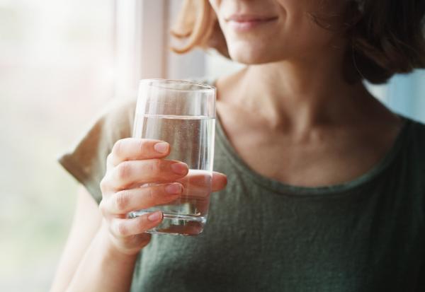 下午3點多喝水！中醫傳授身體器官休息時間，保養身體不易老 