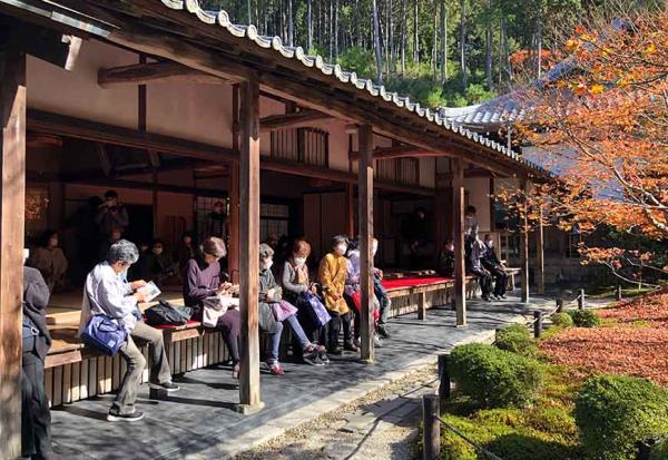 不會日文、不是有錢人，50後如何移居京都Long Stay？YouTuber糖餃子夫妻，以自由為目標的財務與工作規劃