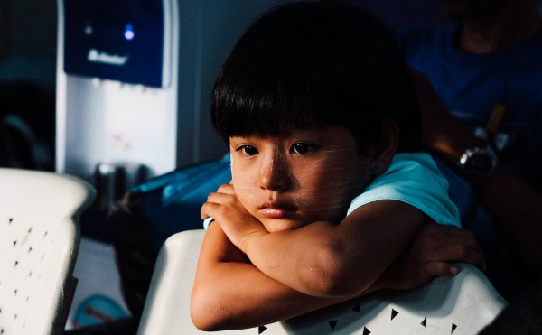 陪伴孩子高效學習》孩子考差了家長如何反應？養出愈挫愈勇孩子的說話之道