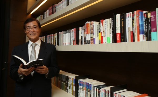 孤兒變大老闆　冠德建設董事長　馬玉山：痛苦是更上層樓的養分