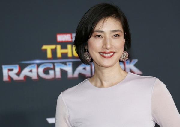 像天海祐希、黑木瞳一樣優雅！內外兼具的「寶塚流」儀態與氣質養成術