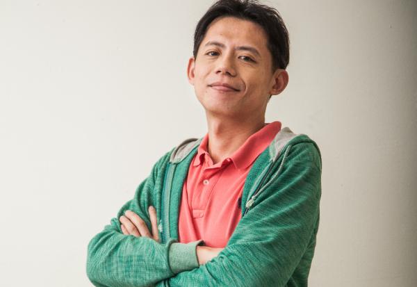 50後要懂得「搞破壞」，才能擊退人生的煩！喜劇教父張碩修專訪