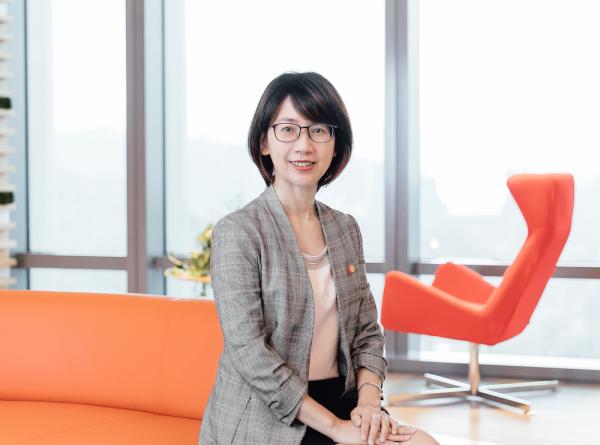 當年躲在廁所哭的小女生，如何成為萬事達卡台灣區總經理？陳懿文：在每次考驗中變得強韌而從容