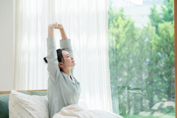 半夜經常醒來怎麼辦？避免3種不良睡眠習慣、養成定時定量的「睡眠限制法」