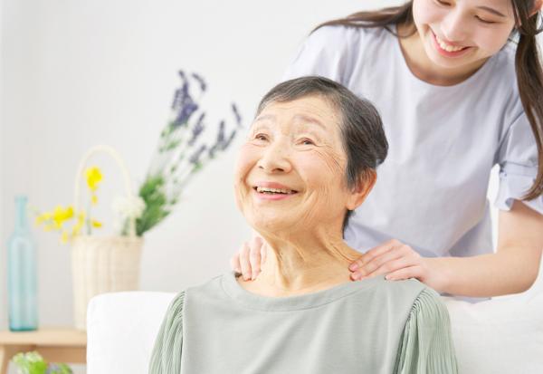 陳乃菁專欄｜最高品質的照顧，是不能言語我依然懂你！父母生病前，就該累積理解與體貼的存款