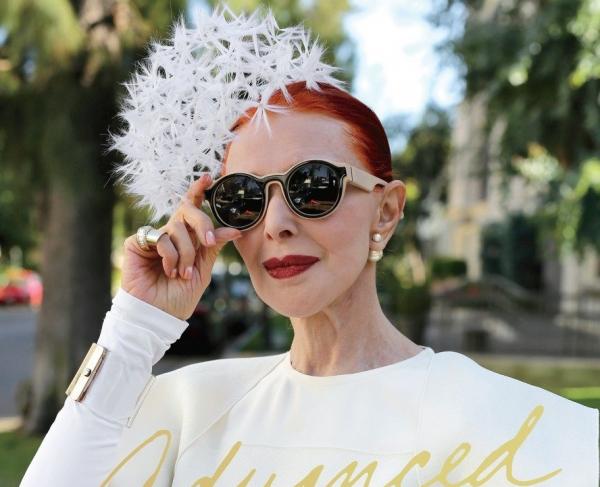 為何時尚雜誌永遠只出現年輕女子？美國街拍攝影師Ari Seth Cohen，專拍60歲以上的女人