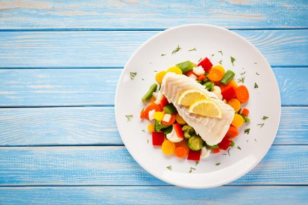 預防失智、糖尿病飲食法！醫師：一天一餐不吃醣，主副菜這樣搭