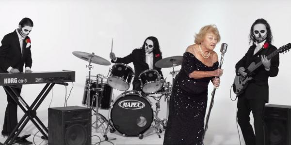 活太長會寂寞，怎麼辦？97歲Inge：成為重金屬搖滾主唱，向世界吼