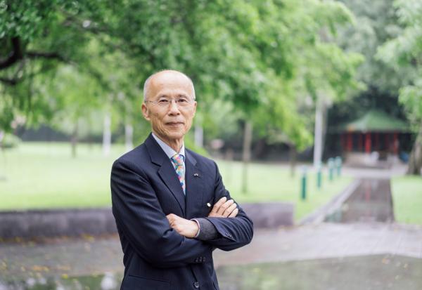 42年外交生涯的體會！前駐法代表呂慶龍：放棄就什麼都沒有，努力就還有機會