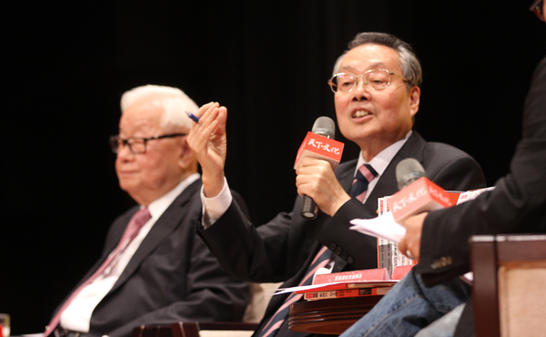 機會都被老頭占住？施振榮：不同意年輕人這樣說