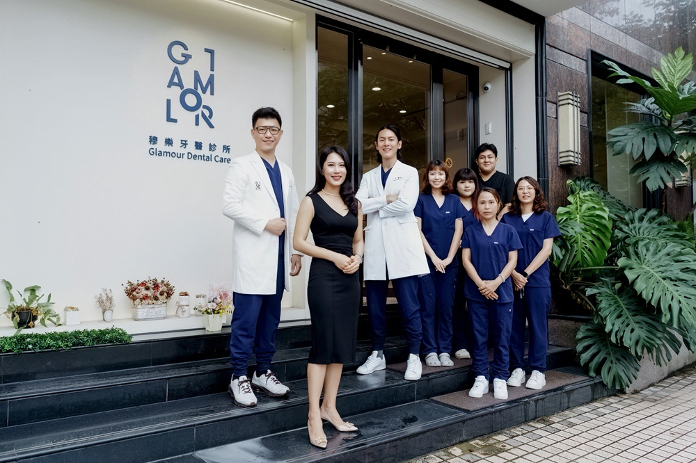 穆樂牙醫的不老新哲學：從口腔健康開始能咬、敢笑、熱情的活，活出精彩的人生下半場 
