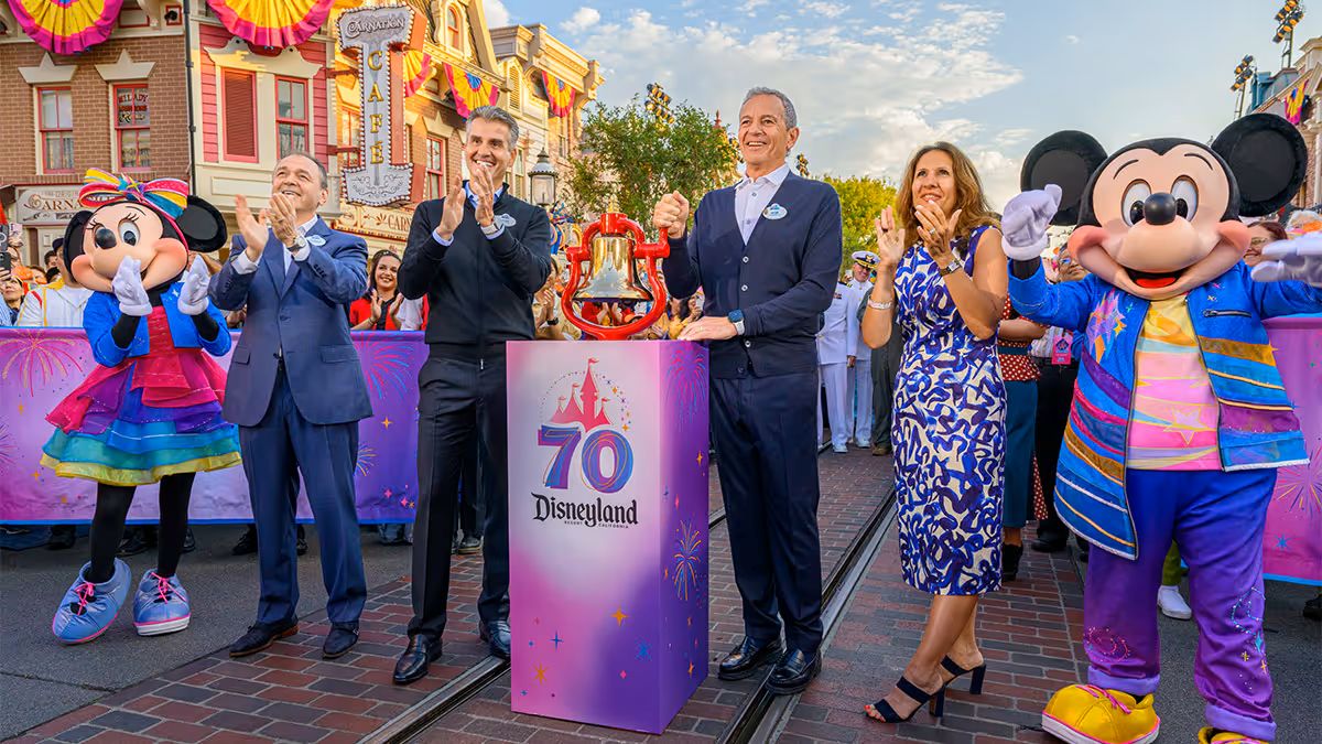 【4月號搶先看】從喜歡到愛：迪士尼CEO「體驗智慧」領導學