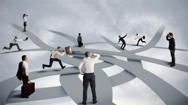 扭轉慣性，啟動企業變革！給台灣中小企業的四大行動方案