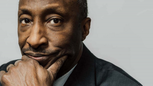 「企業必須為社會提供價值」