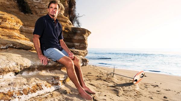 無畏巨浪！美國傳奇衝浪手萊爾德．漢彌爾頓引領創新