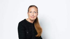 職涯經驗談：美國暢銷作家丹妮爾．斯蒂