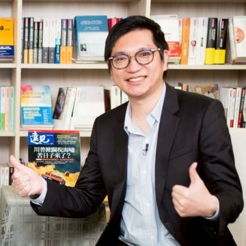 萬年生 Nian-Sheng Wan