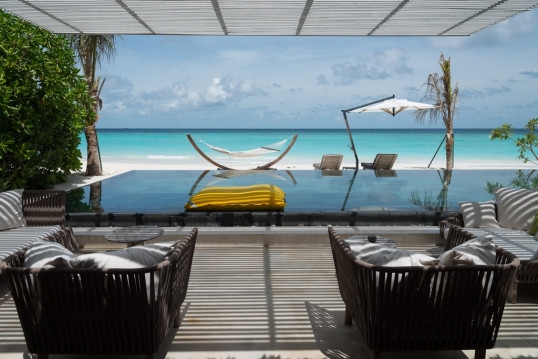 【梁旅珠專欄】海、夕陽、沙灘晚餐,馬爾地夫天堂般的旅行_img_5