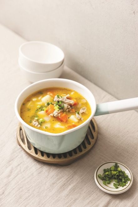 輕盈的週末早晨，湯和三明治的清爽飲食提案_img_5