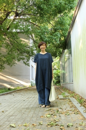 毒舌女兒是媽媽最好的時尚教練,日本55歲主婦穿搭日記_img_1