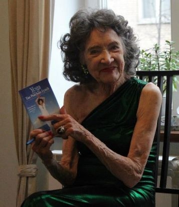 98歲瑜珈老師Tao長壽又開心的秘訣 :心想事成_img_1
