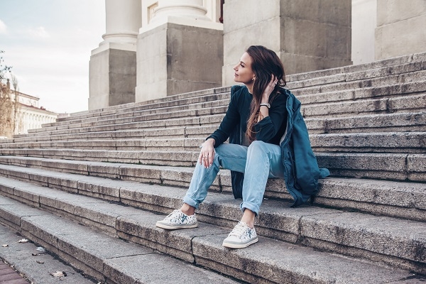 不想被叫姐？掌握3大造型重點初老不顯老_img_2