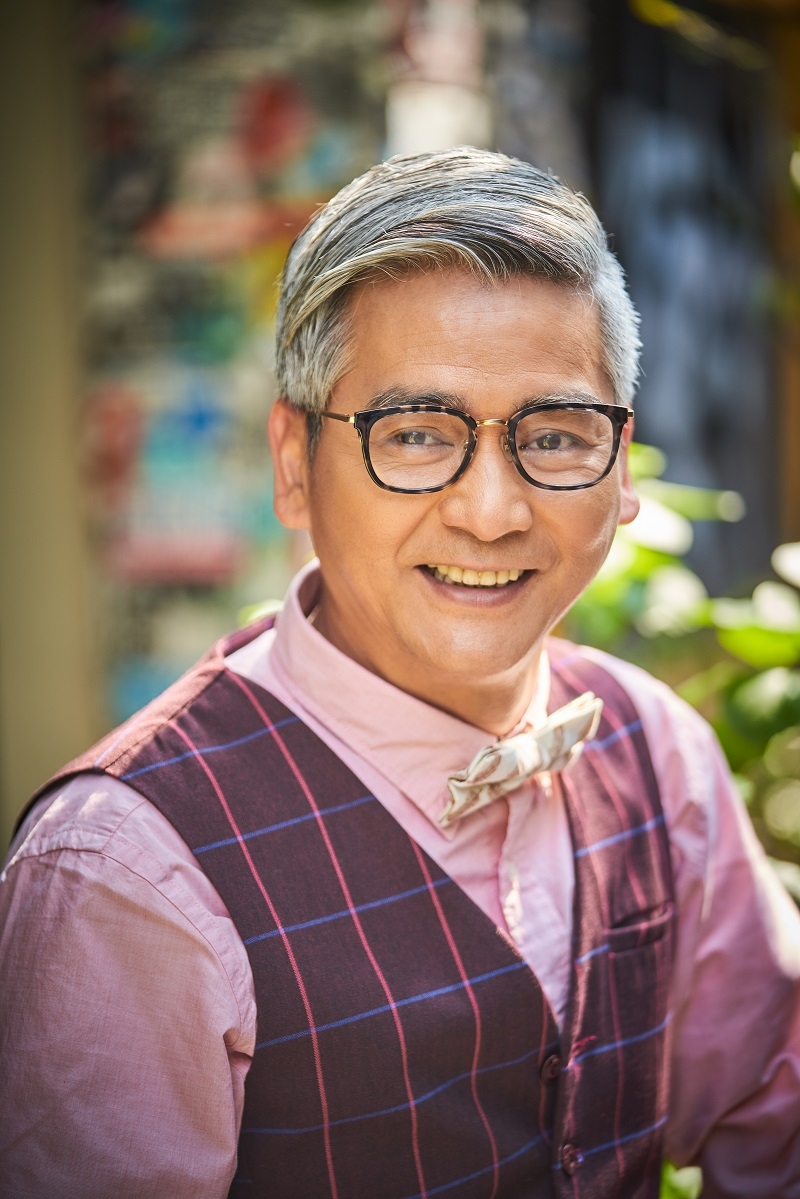 挑對風格眼鏡，60歲和20歲一樣美！_img_2