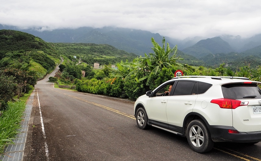 退休教師再上路 用休旅車開創偏鄉新教室_img_2