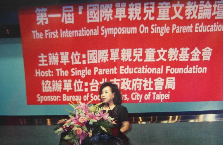 生活都是磨難？黃越綏笑看：所以50歲後人更要幽默啊_img_2