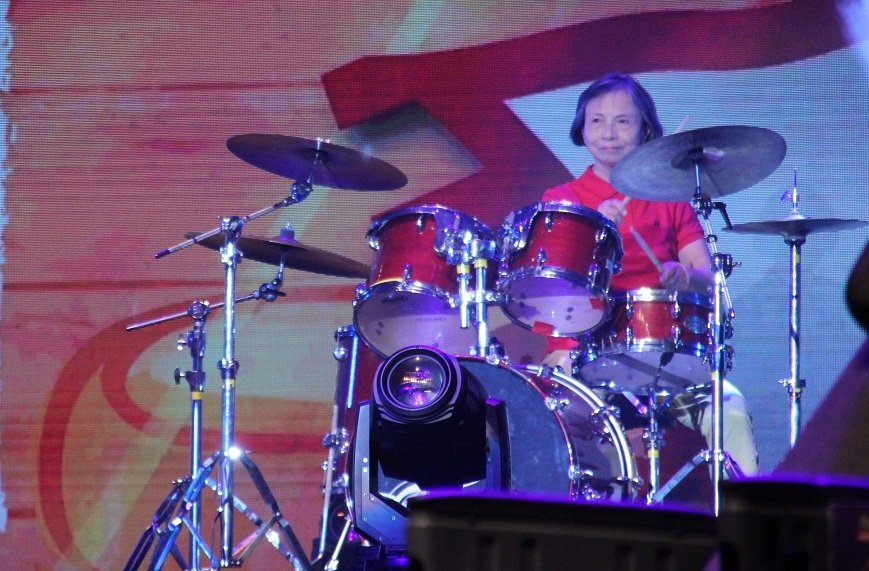 71歲楊寶秀：罹癌後反而成為搖滾鼓手，因為「快樂啊」！_img_2