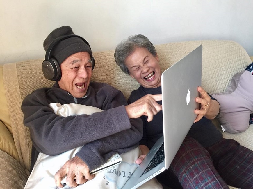 幫79歲媽媽拍裸照!攝影師Renee:每張裸照,都有個重新「愛自己」的故事_img_2