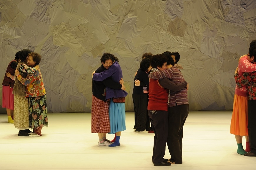 曾經壓抑，如今盡情！韓國「跳舞阿嬤」風靡世界：只是做自己而已_img_1