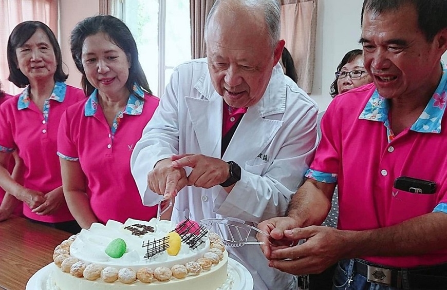 照顧失智長輩可以這麼快樂！曹汶龍：陪他玩，但別老問「我是誰？」_img_5